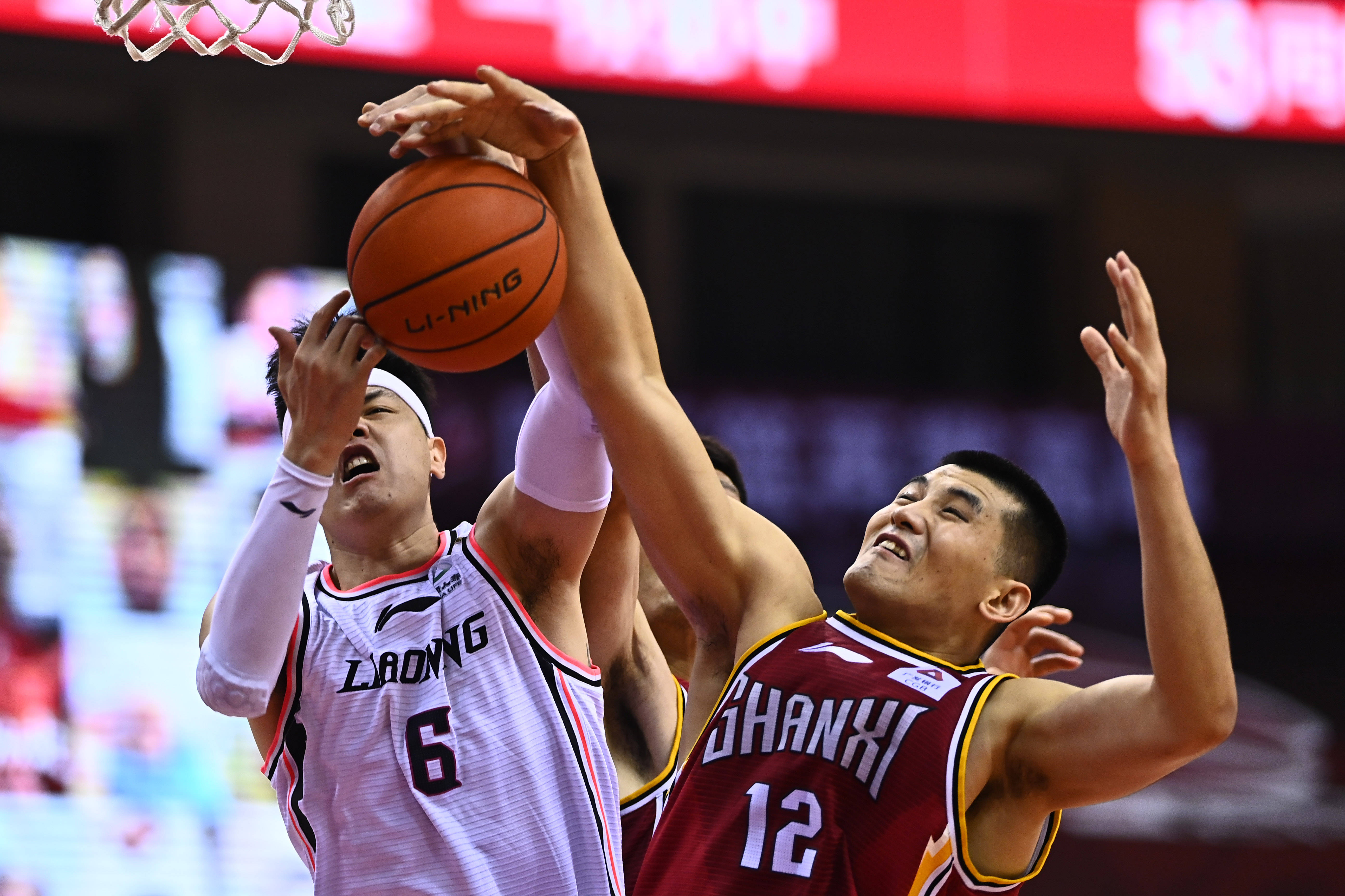 偏振镜能减 偏振镜能减